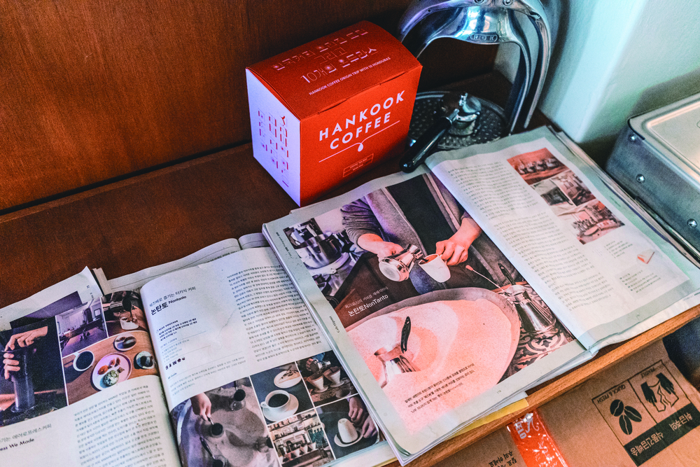 Cafe: A Cup of Daily Escape