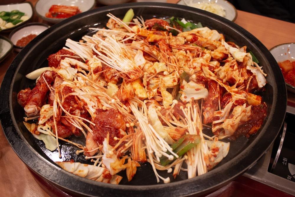 닭으로가 압구정본점 3