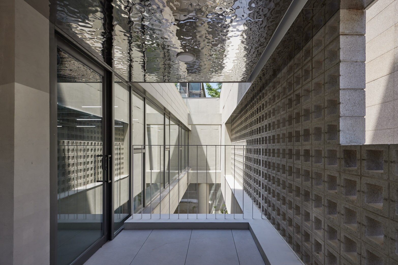 SPACE Daechi 95816 (2024 Beautiful Architecture Award) 3